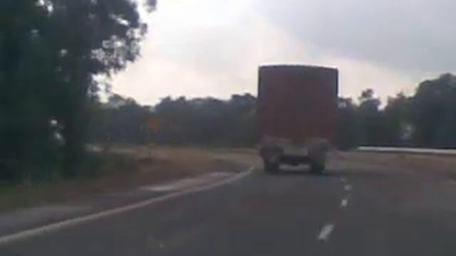 ashish shukla driving audi at 171 k.m. / hr. смотреть онлайн