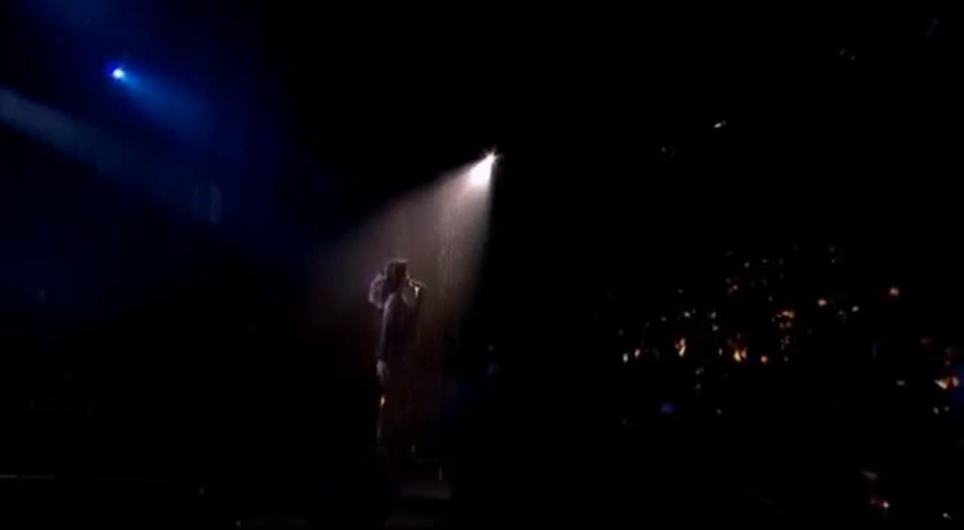 Rihanna - Diamonds (The X Factor UK)