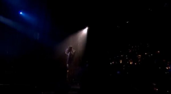 Rihanna - Diamonds (The X Factor UK)