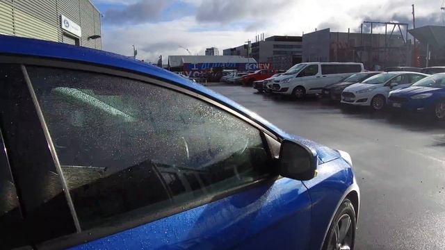 2014 Ford Focus Trend - Team Hutchinson Ford смотреть онлайн