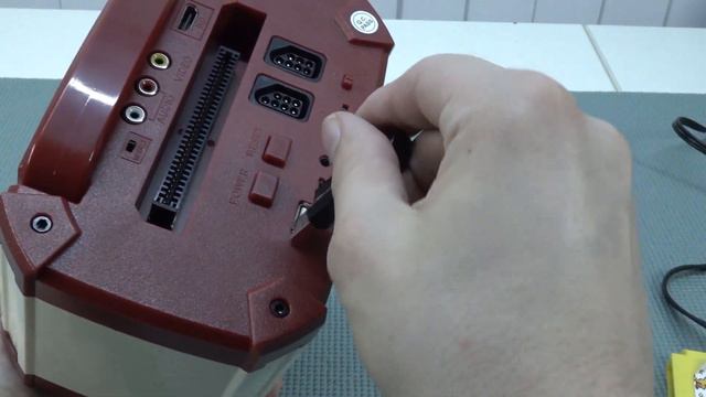 Unique Retro Game Feihao Console & Speaker Hybride From Ali Express !
