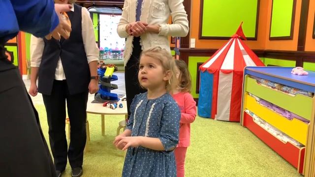 Cambridgejunior Детский сад - знакомство с частным международным детским садом Кембриджуниор смотреть онлайн