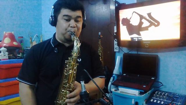 Through the years (Tenor sax cover) bm800 v8 soundcard смотреть онлайн