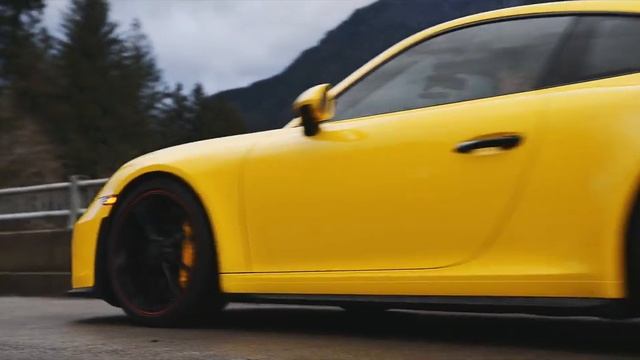 Phoenix | Gray's Porsche GT3 | Skuraweekly (4K) смотреть онлайн