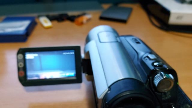 Sony HDR-HC5 HDV Camcorder смотреть онлайн