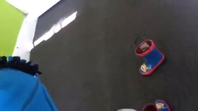 Julius loves his small Paul Julius rain boots смотреть онлайн