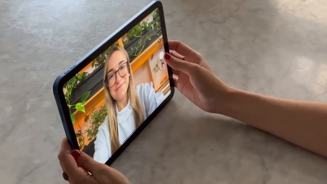 Review iPad 10,9" ? A toda pantalla. A todo color. смотреть онлайн