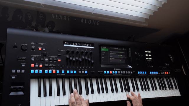 Heart - Alone Yamaha Genos смотреть онлайн