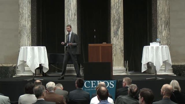 Konference om familieejede virksomheder - Anders Jensen, adm. dir. i Nordea Bank Danmark смотреть онлайн