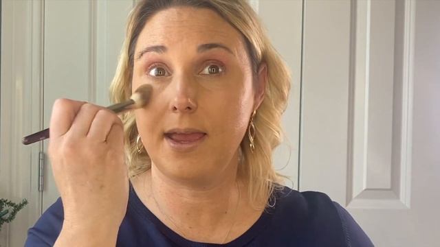 Suqqu Haul/First Impressions/Yuushakuyaku Eye Quad/102 Powder Blush Compact/Cream Foundation смотреть онлайн