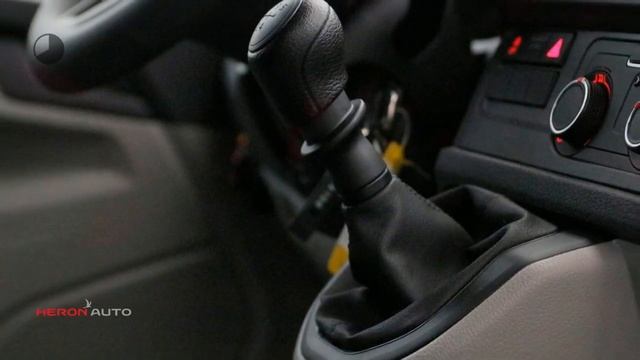 Volkswagen Transporter L1 Economy Business смотреть онлайн