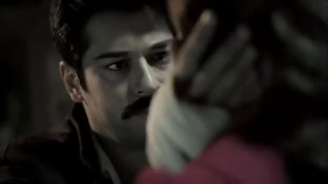Çalıkuşu   Fahriye Evcen   Benim Gözüm Sende