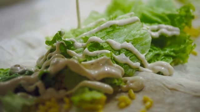 Завертон Яйцо+бекон в COFFEE MACHINE смотреть онлайн