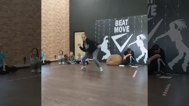 Судейский выход Четверюхи на Home Battle в Кинеле смотреть онлайн