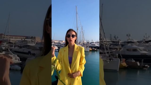 Костюм женский пиджак шорты желтый смотреть онлайн