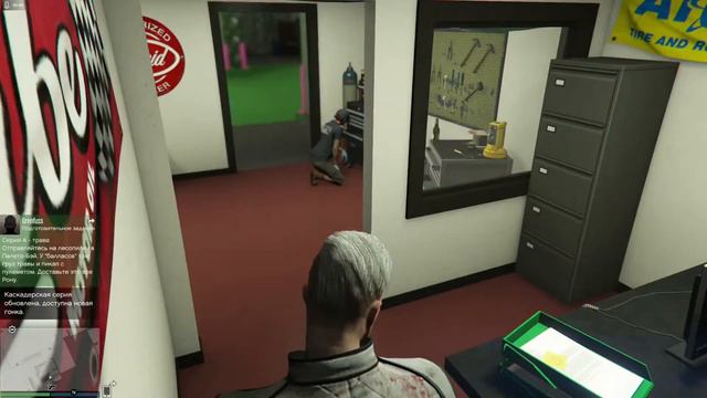 Внутри мастерской арены Maze Bank в GTA Online смотреть онлайн