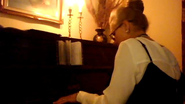 video22 BEATA LOBODA PERL ROSE in piano 2016 oryginal/ classic смотреть онлайн