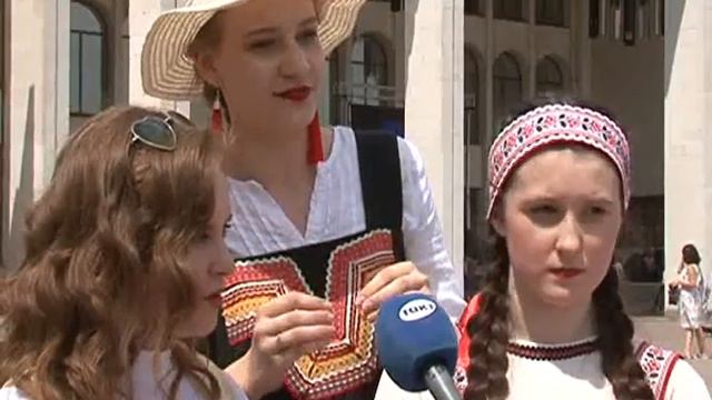 В Курске впервые отметили День балалайки смотреть онлайн