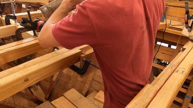 Mast Blocking and A New Tool - Episode 132 - Acorn to Arabella: Journey of a Wooden Boat смотреть онлайн