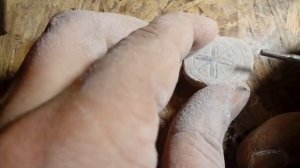 Резьба по камню  Как вырезать Хризму из камня