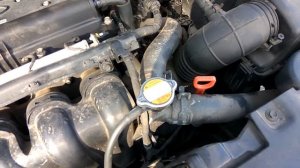 Хондай Солярис движок вибрирует