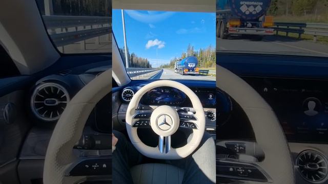 Mercedes Drive pilot function on E Coupe 2020. смотреть онлайн