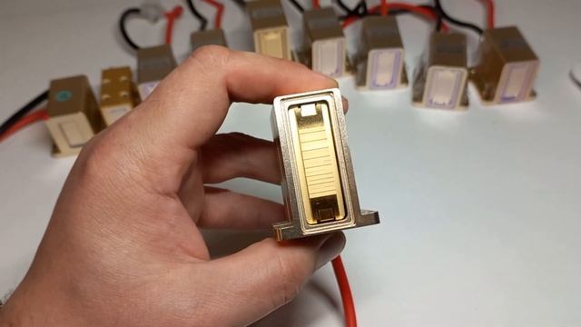 Макро канальная диодная матрица, лазерный бар 800 ватт 8 бар, ремонт лазеров и запасные части смотреть онлайн