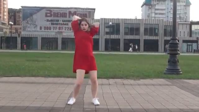 [K-POP IN PUBLIC] JENNIE - 'Solo' Dance Cover By Thana смотреть онлайн