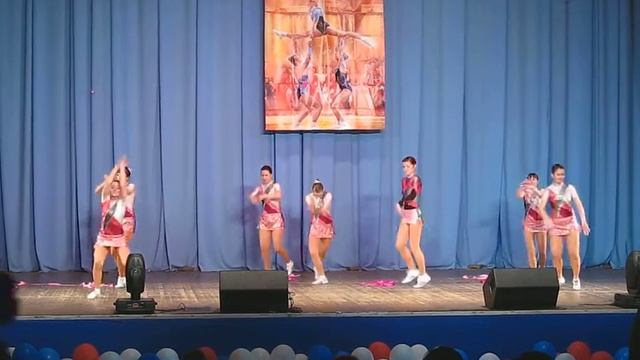 наш танец "Back to you".AVI смотреть онлайн