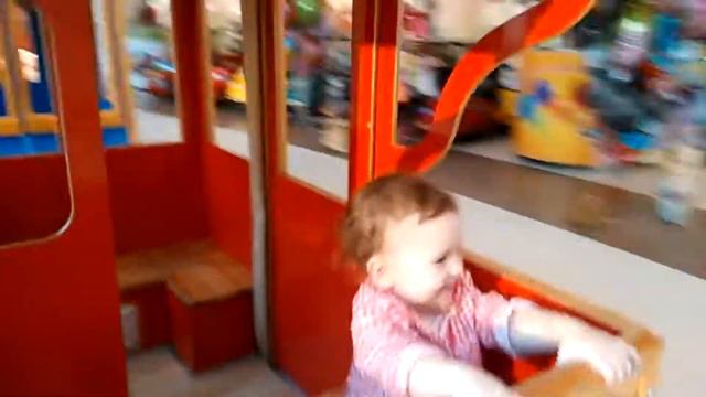 Wheels on the bus go Nursery rhymes Songs for Kids смотреть онлайн