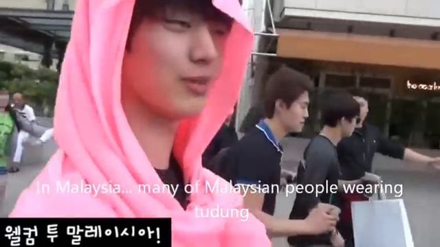 Sungjae BTOB wearing tudung@ Malaysia смотреть онлайн