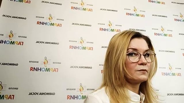 Урок-беседа ПСИХОЛОГИЯ и ВОКАЛ от 15.02.21 смотреть онлайн