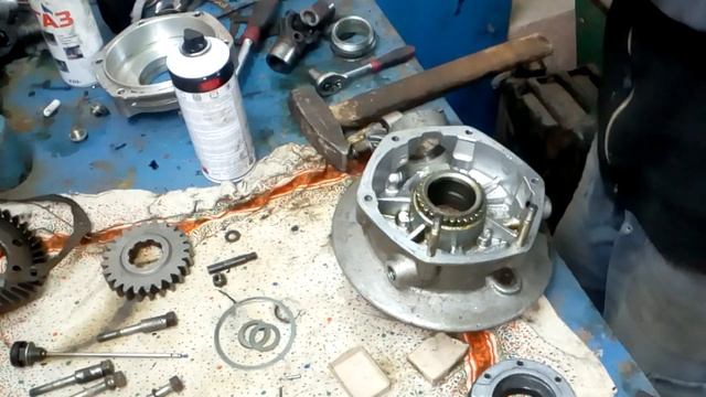 Сборка заднего моста мотоцикла Днепр МТ-16 смотреть онлайн