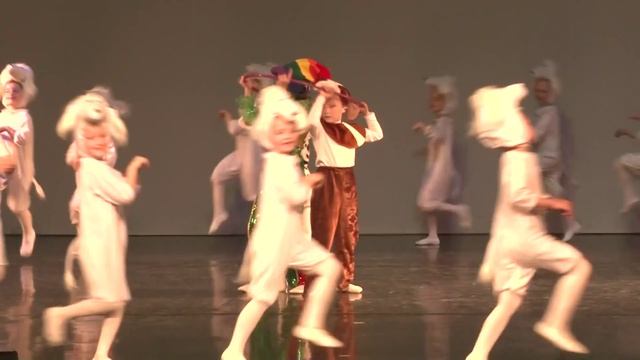 Dog Waltz