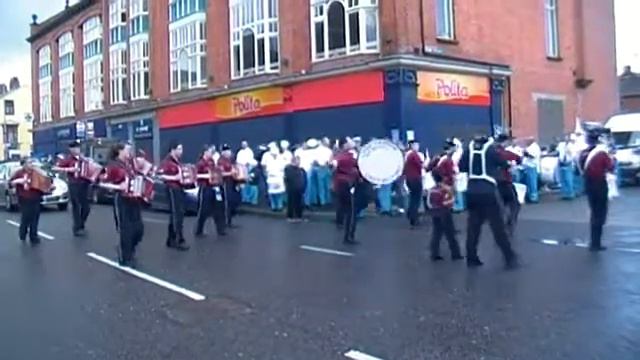Lord Carson Accordion @ East Belfast Protestant Boys Parade 2011 смотреть онлайн