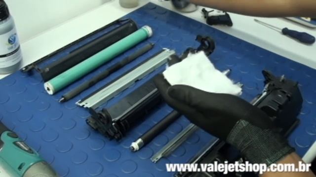 Vídeo Recarga Toner HP Q5949A | 49A | 1160 | 1320 - Vídeo Aula Valejet.com смотреть онлайн