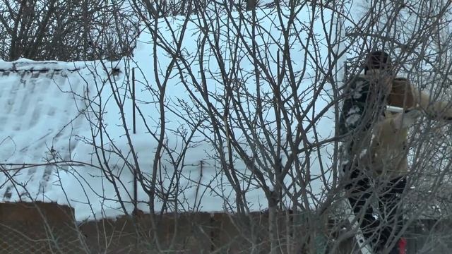 Спасаю беседку.