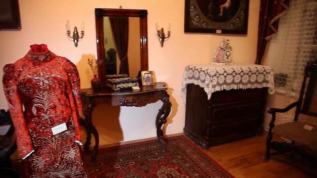 Музей купечества и сословий МБУК "Елецкий городской краеведческий музей" смотреть онлайн