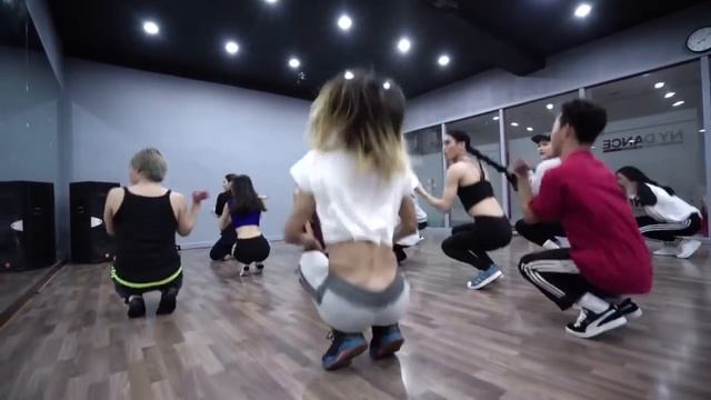 Leiomy's Vogue Fem Class in Korea at "NY DANCE" studios смотреть онлайн