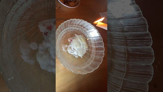 Гадание в сочельник на короля червей. Отливка свечой