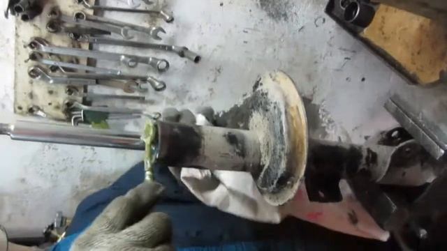 Подкачка амортизатора азотом с добавлением масла смотреть онлайн