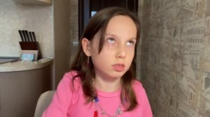 Обзор косметики в 10 лет /? Уборка в косметичке!