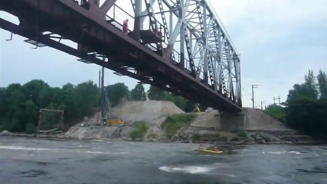 Прыжки с моста смотреть онлайн