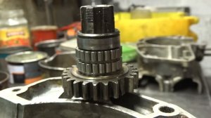 Восход 3м -01 Как правильно собрать подшипник вторичного вала .