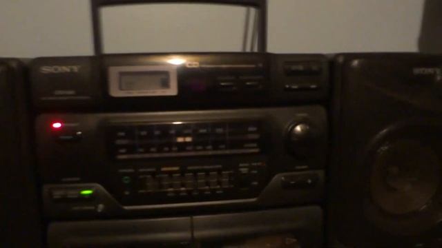 Sony CFD-560 boombox test смотреть онлайн