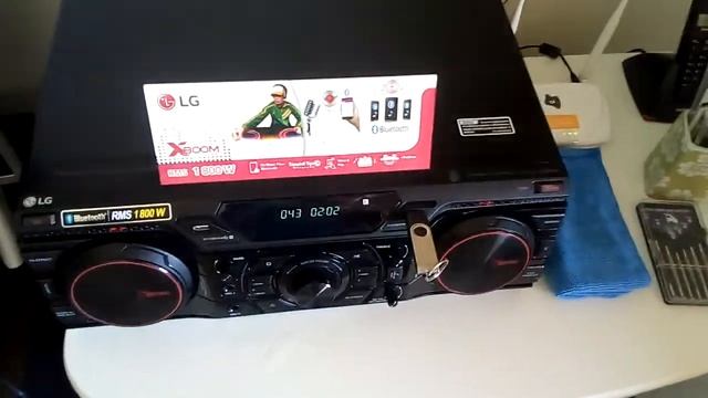 LG Xboom CM8360! Um Bom Som! смотреть онлайн