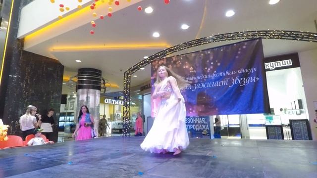 Перминова Анастасия песня СТ Шакира СитиМолл август 2018 смотреть онлайн