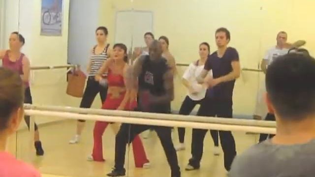 Реггетон с Джексоном Пьером (Доминикана)! смотреть онлайн