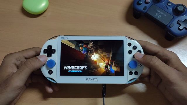 Enhance your Minecraft experience on Vita ! Minecraft Enhanced mod смотреть онлайн