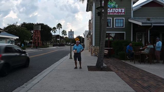 The Villages in Florida: Are The Rumors Really True? смотреть онлайн